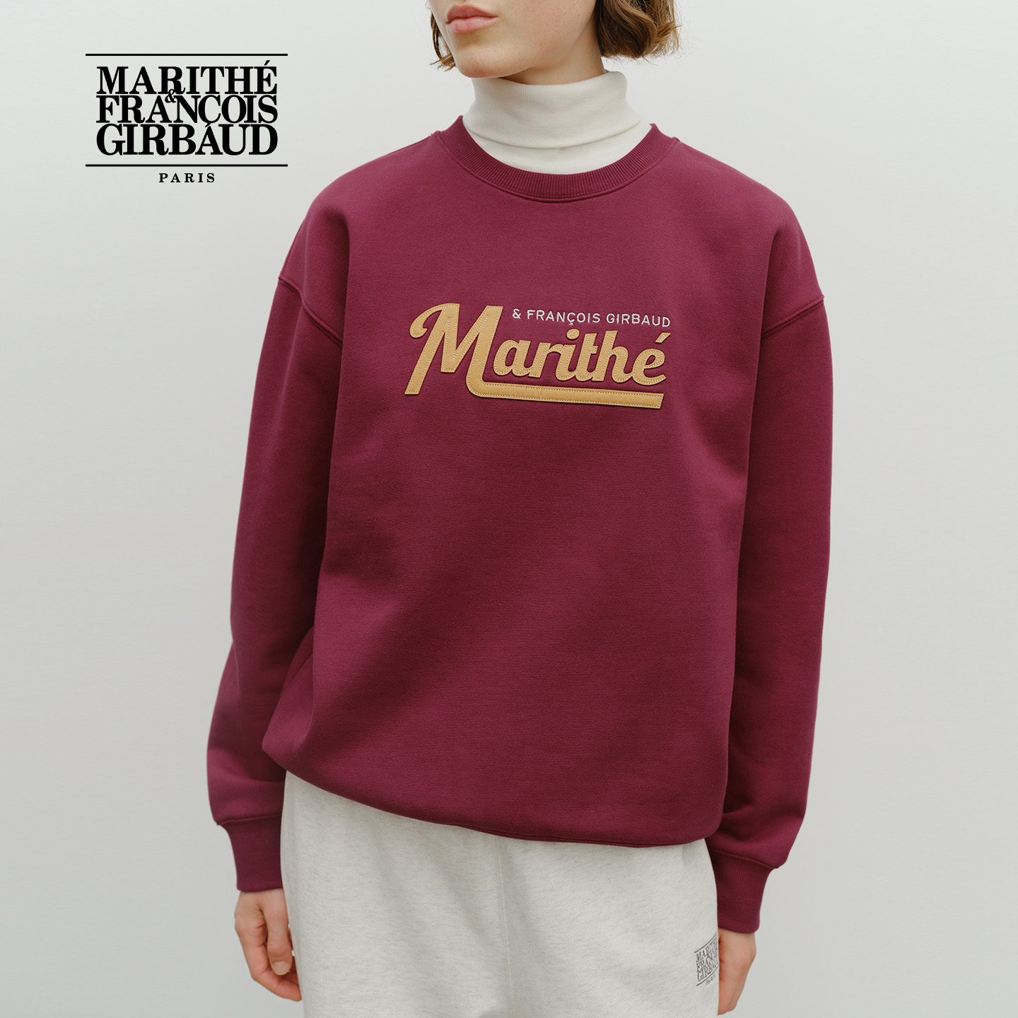 MARITHE贴布LOGO宽松卫衣 情侣男女同款复古舒适加绒圆领上衣秋冬