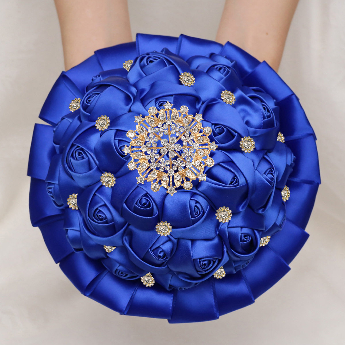 新娘宝蓝色缎带手捧花厂家直销新款婚礼缎带新娘水钻手捧花W920B