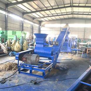 青储蛋白桑粉碎生产线 甜象草巨菌草精细粉碎机 全株黄豆细粉机