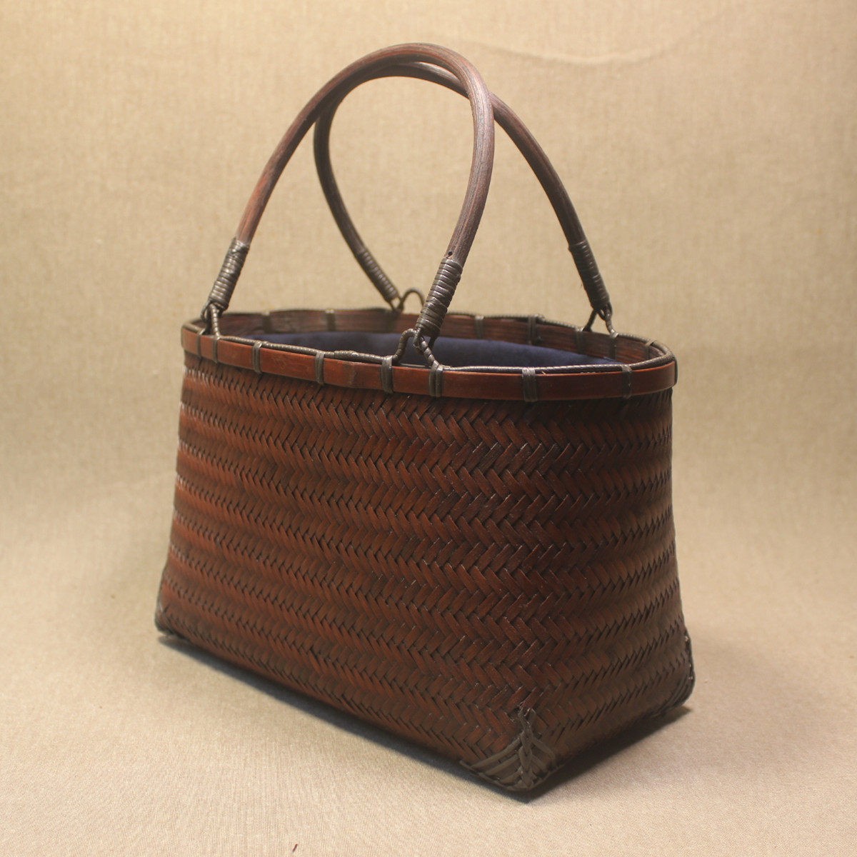 新品手工竹子编织女士手提包夏季复古沙滩包竹编篮子茶具收纳