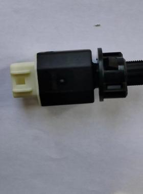 84340-59645 84340-39015 13款酷路泽FJ