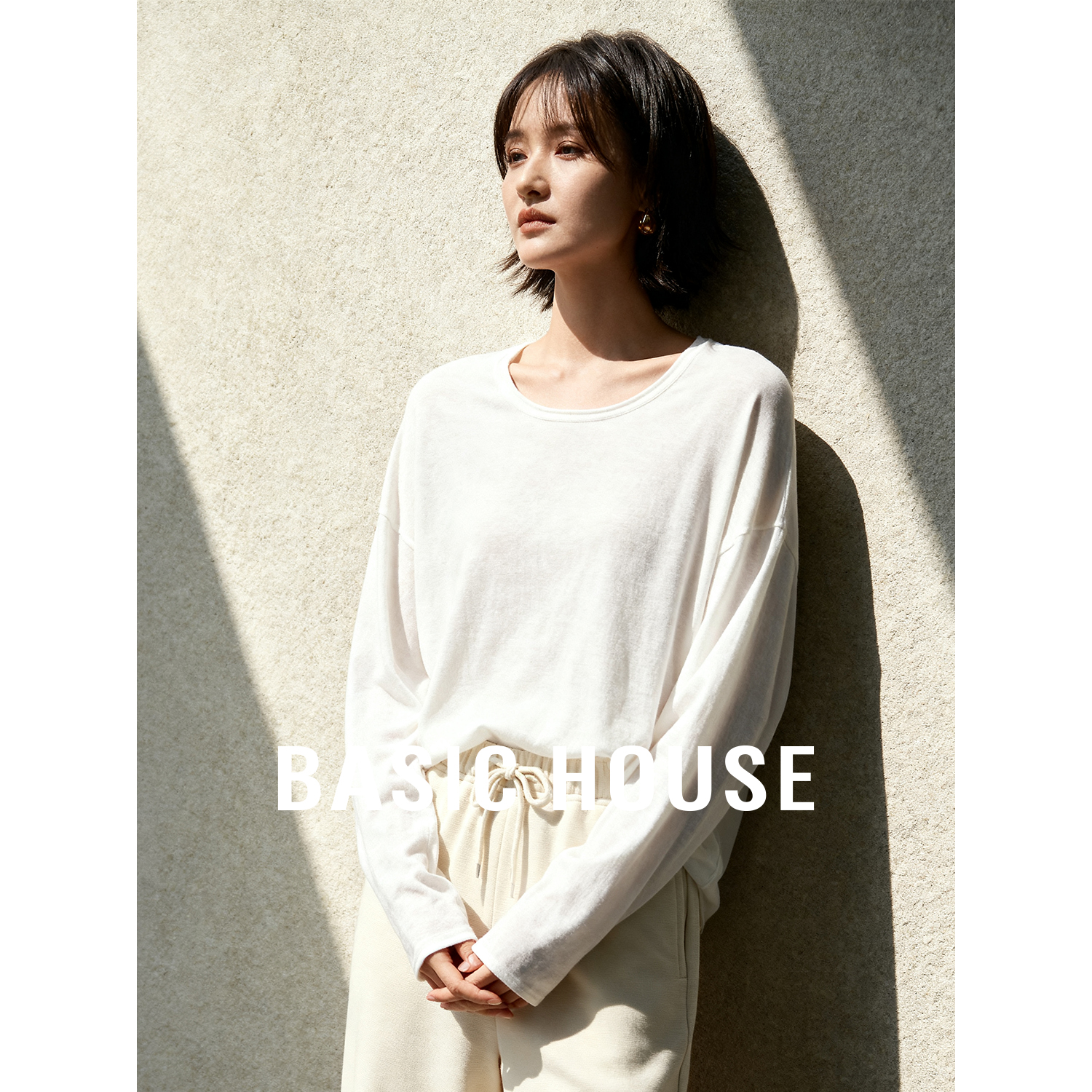 Basic House/百家好亚麻圆领针织衫女秋新款宽松显瘦长袖打底上衣