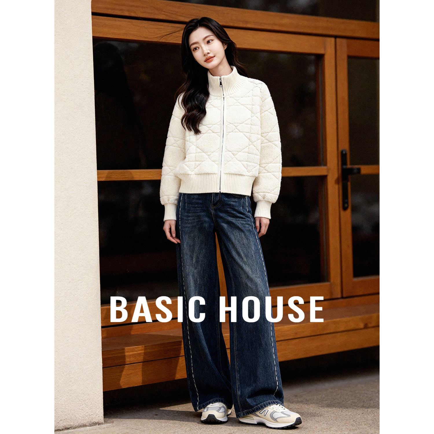 百家好针织高领设计感毛衣2025冬季新款保暖修身拉链条纹针织外套