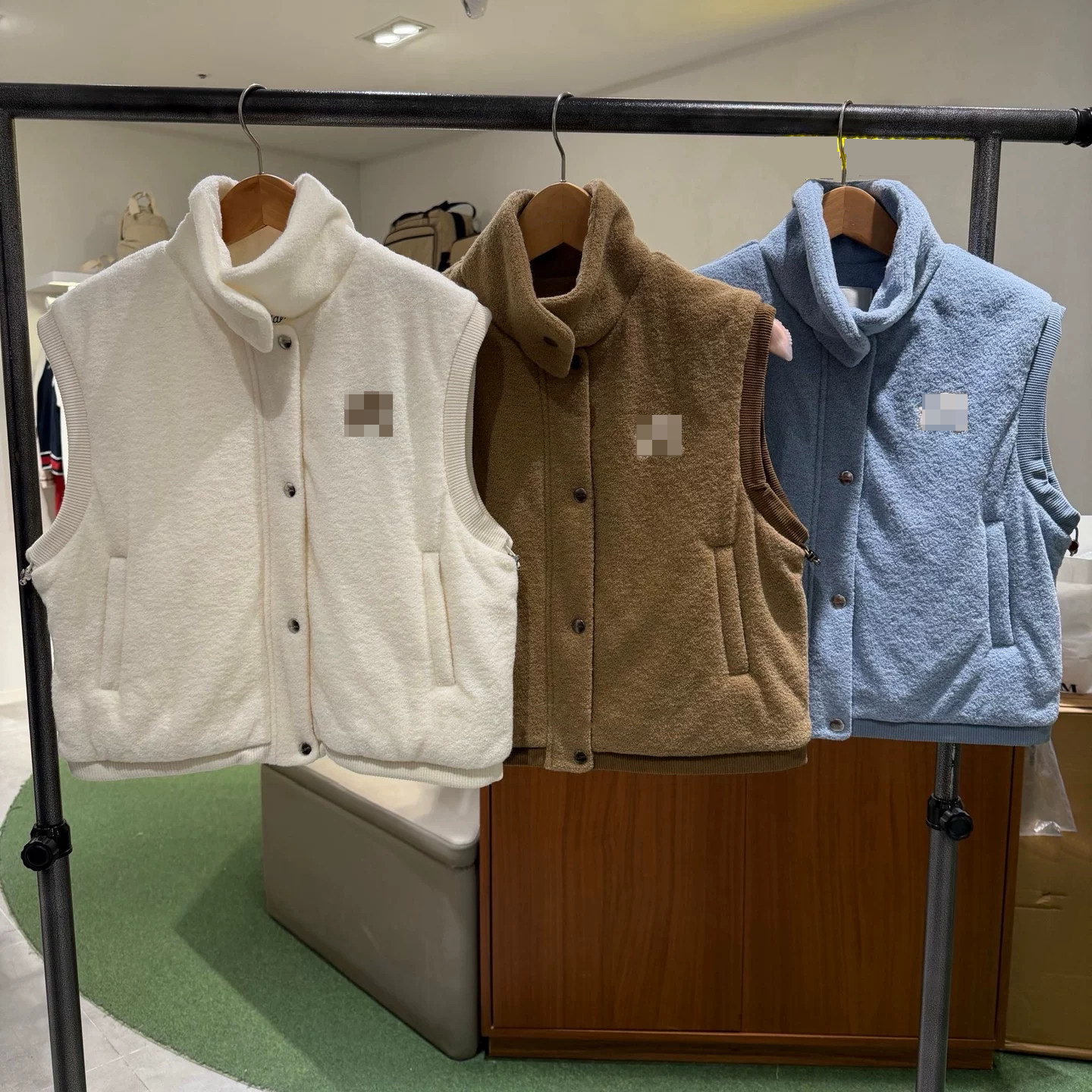 女士高尔夫球服保暖夹棉马甲