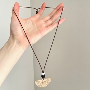 Vintage古着 Rattan Fan Whisper项链