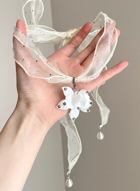 Vintage古着 Polka dot hot diamond bow ribbon项链