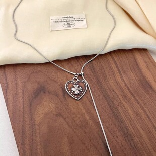 Vintage古着 Winter Dusk Cro Hearts项链