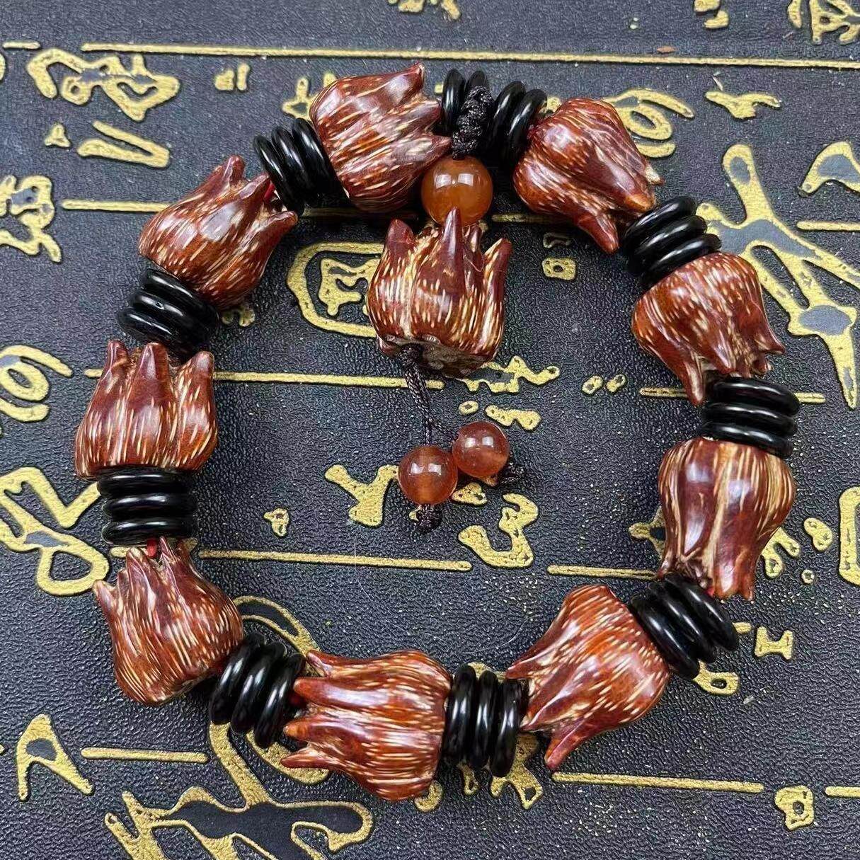 滴血莲花菩提手串滴血莲花菩提子手链