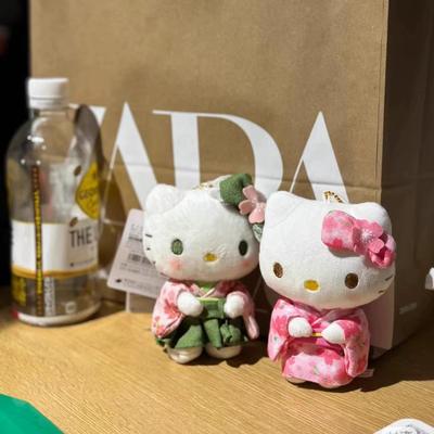 日本京都限定和服包包挂件hellokitty书包挂饰毛绒玩偶女生小公仔