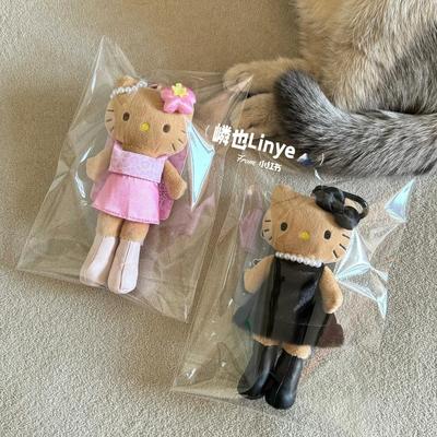 黑皮日本长腿包包小挂件hellokitty猫书包挂饰小公仔毛绒玩偶礼物