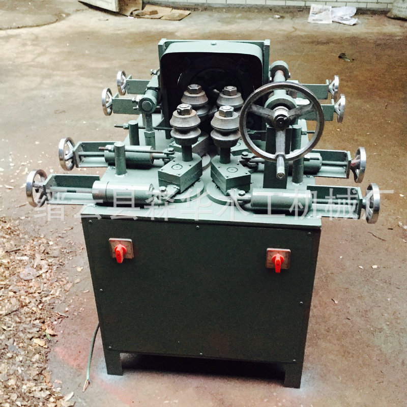 厂家供应 宏超HC-031锄头柄机 大小头机圆棒机 多条圆棒机