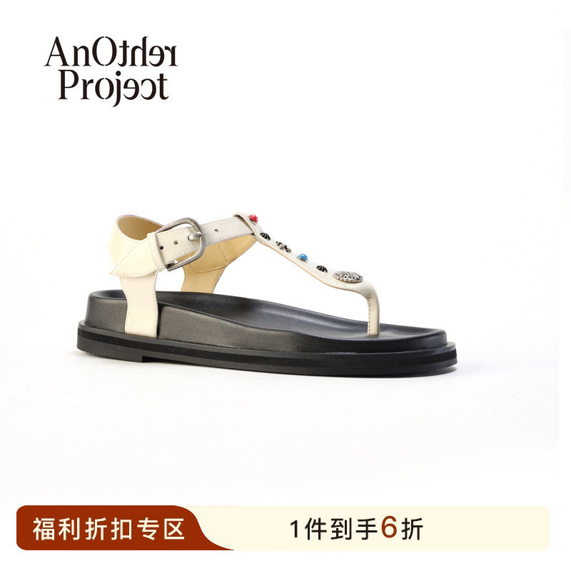 【6折】AnOther Project RioSandal宝石按扣夹脚平底凉鞋女款夏季