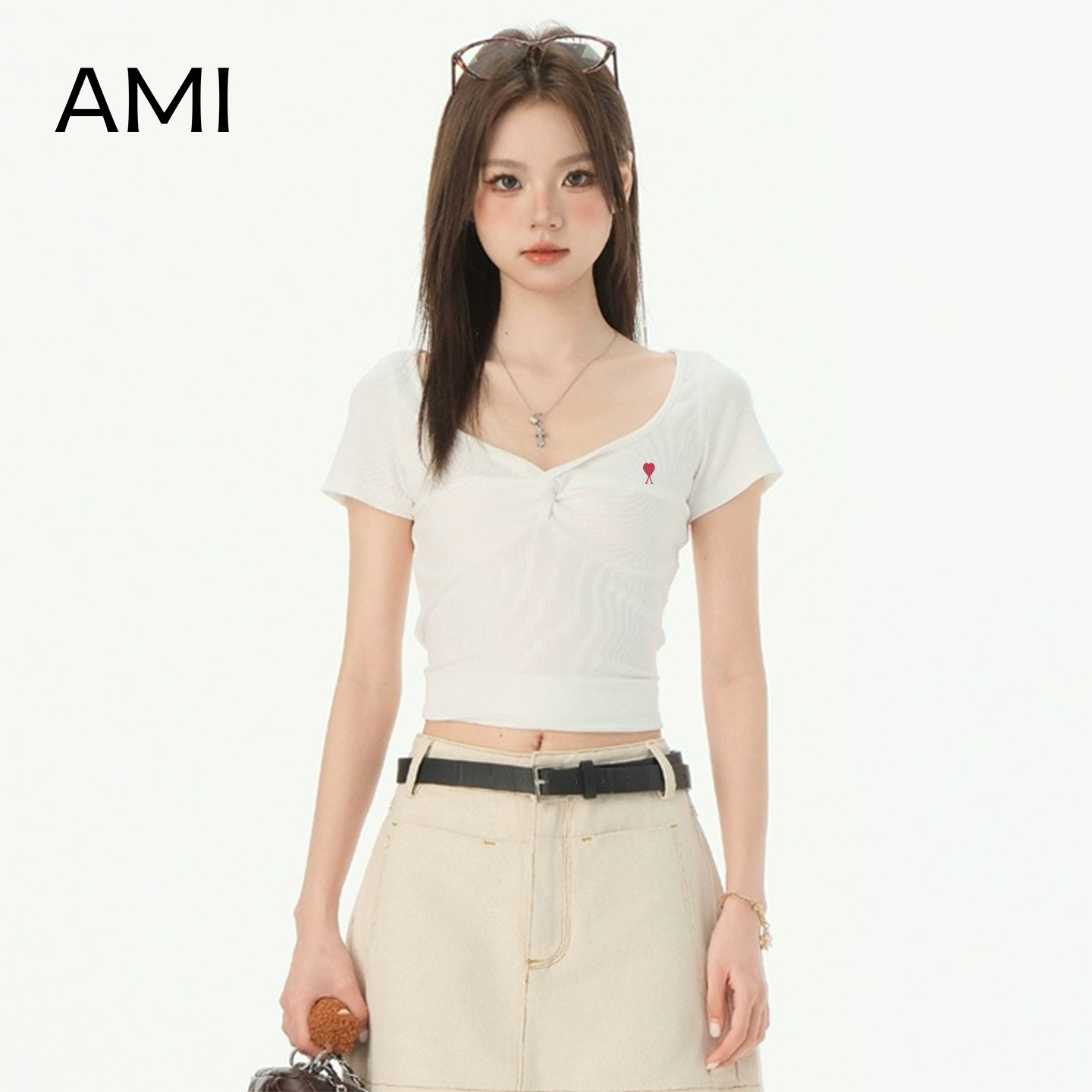 AMI美式复古辣妹白色正肩短袖t恤女夏季新款修身显瘦内搭短上衣潮