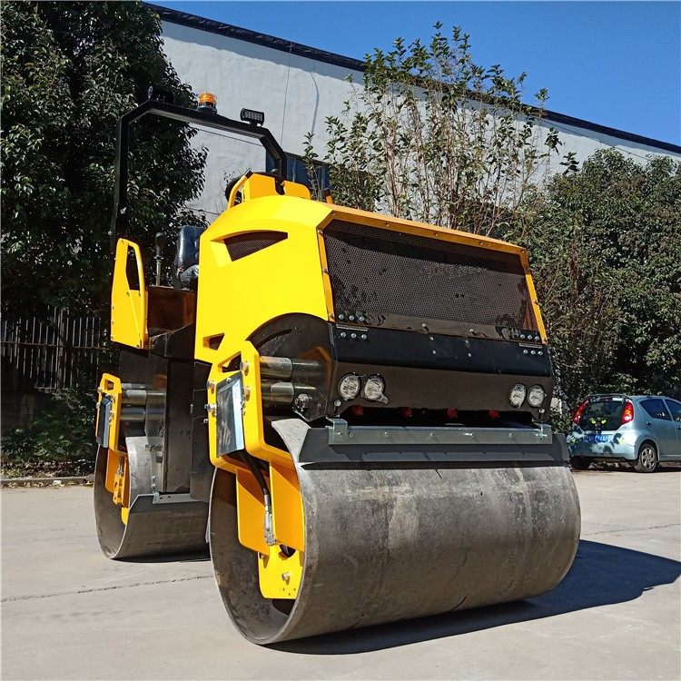1.5吨2吨3吨压路机展示1吨座驾式压路机 一吨全液压振动式压路机