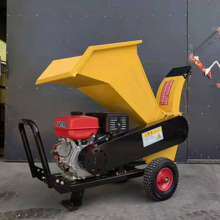 树枝粉碎机家用小型可移动式园林树枝打碎机加大进料口木材粉碎机