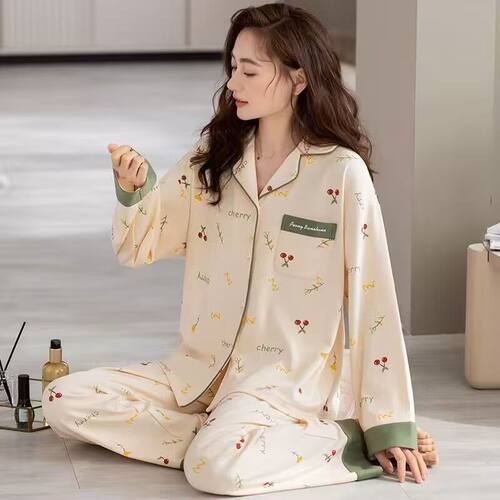 樱桃印花家居服女长袖小翻领睡衣套装可外穿松弛感