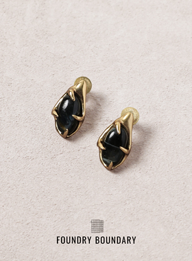 FOUNDRY BOUNDARY纽爪耳钉