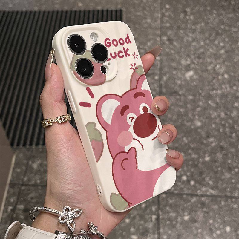 可爱卡通粉色草莓熊褶皱纹理苹果