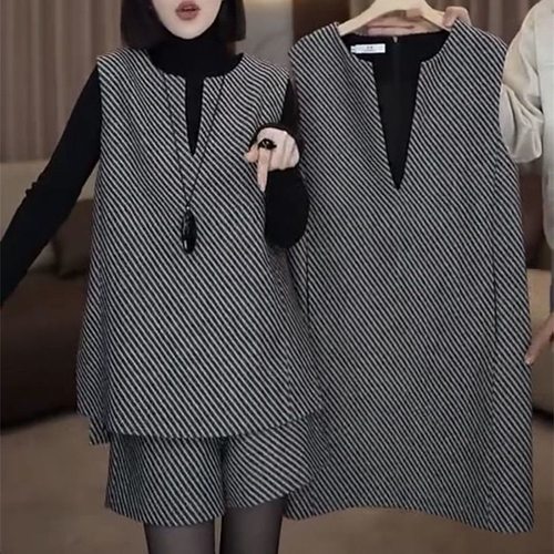 时尚高端简约气质斜条纹套装