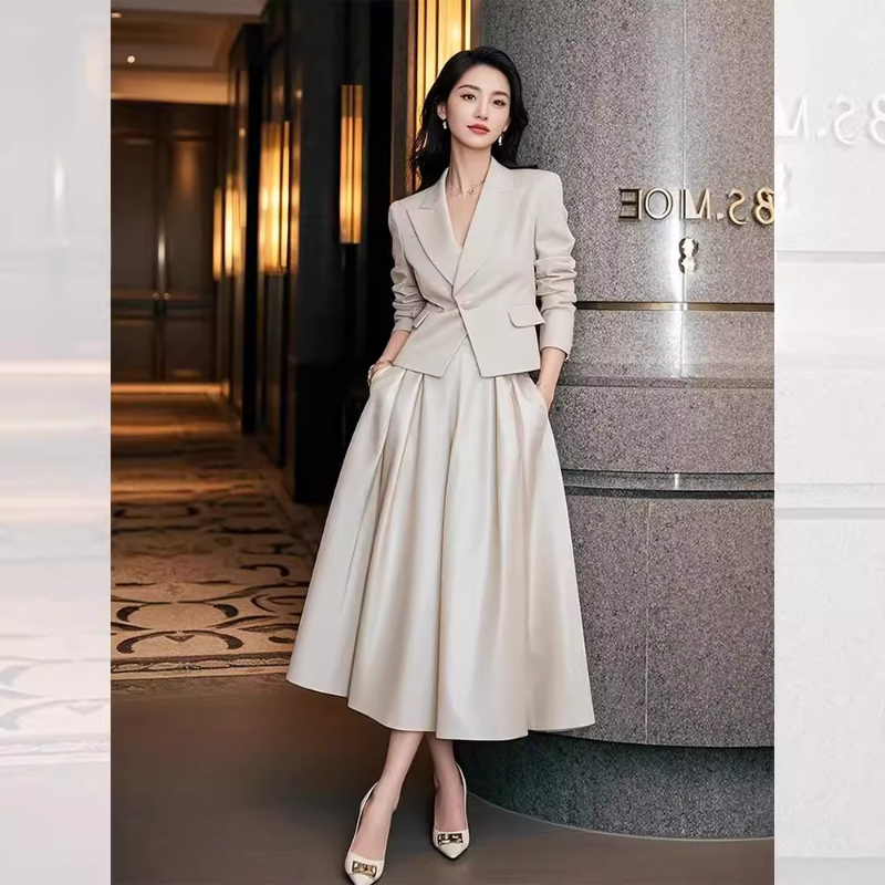 新款时尚女神范名媛西装外套半裙