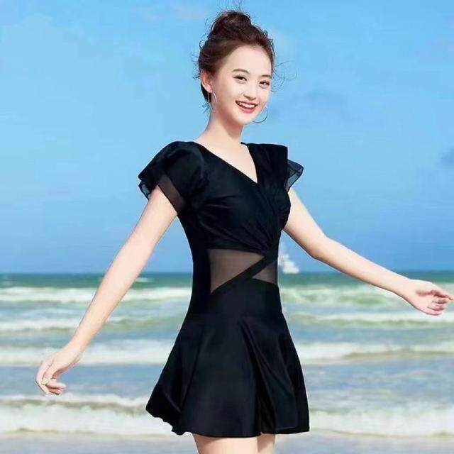 连体平角裙式泳衣女遮肚显瘦游泳游泳衣保守纯色加大码性感泳衣