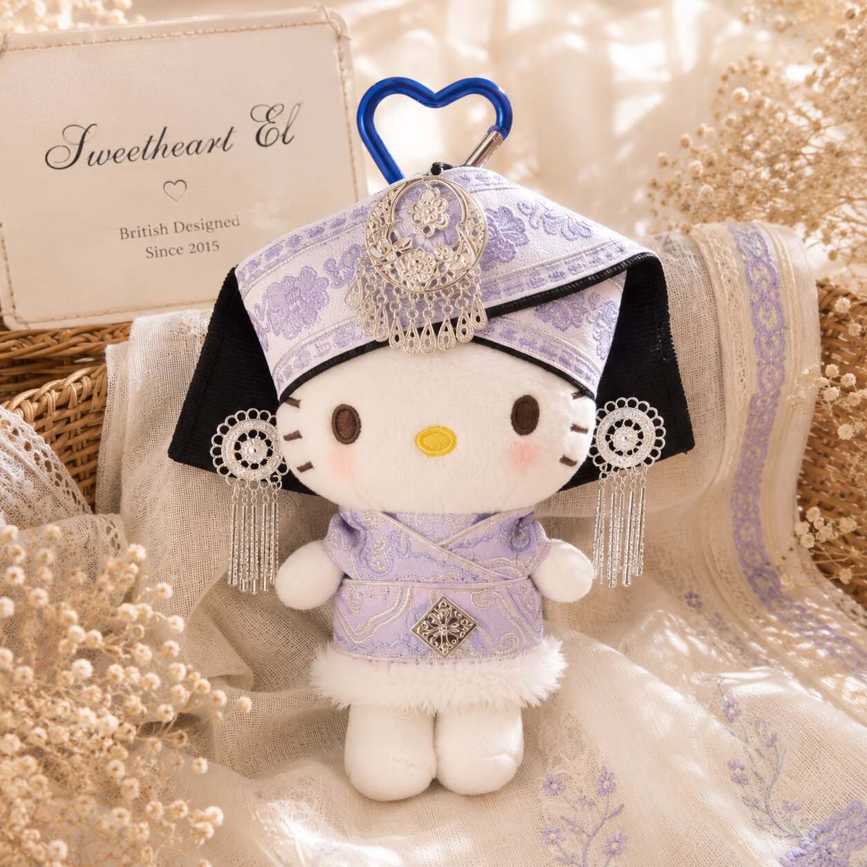 新款正版HelloKitty民族风毛绒包挂件挂饰可爱公仔钥匙扣玩偶礼物