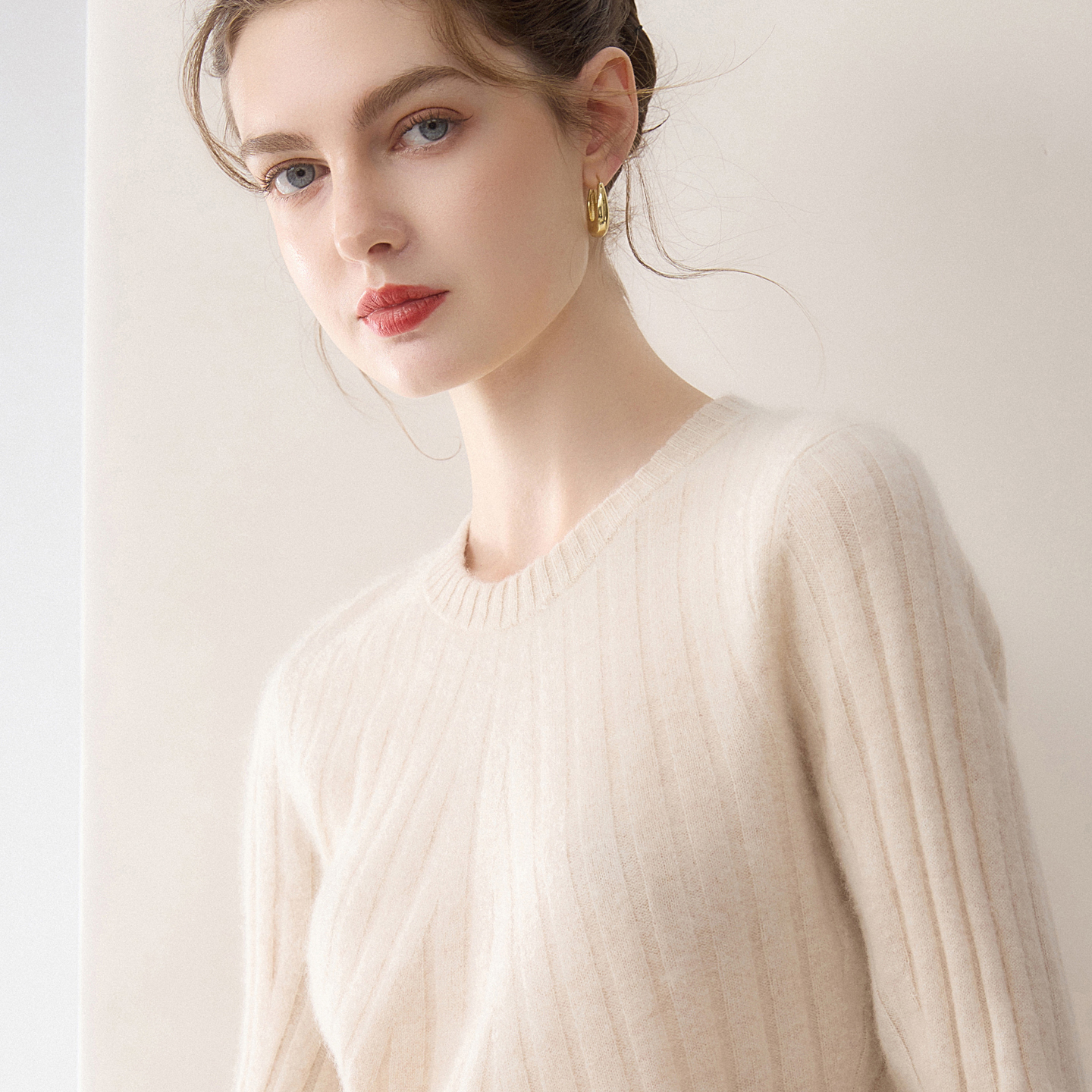 极简风坑条圆领100%纯羊绒衫女