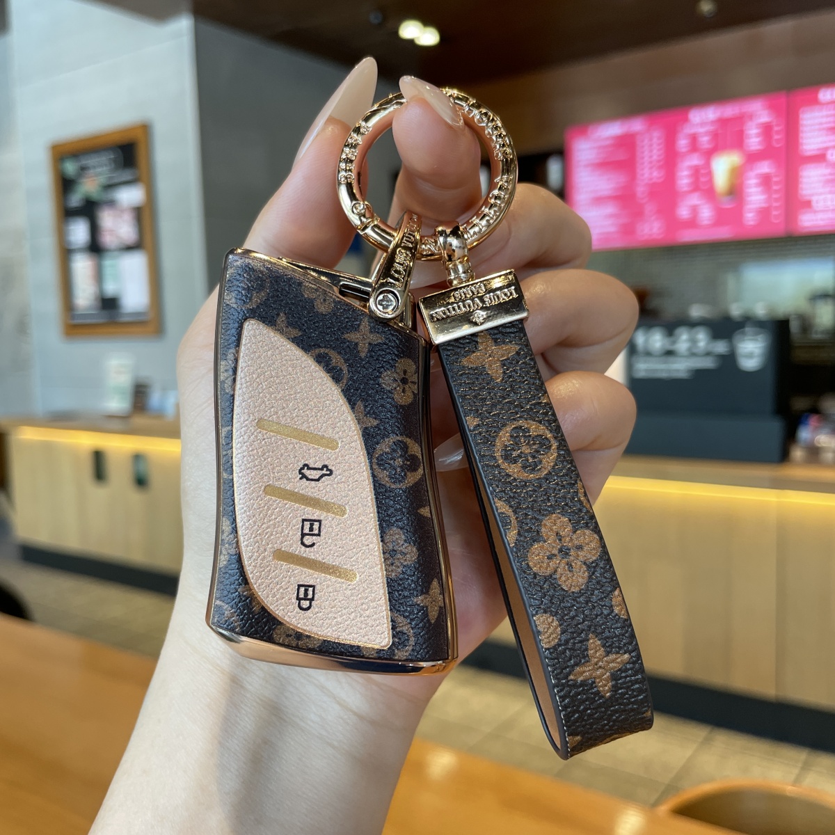 适用雷克萨斯钥匙套es200 es300h rx300 rx350h包nx260壳570扣270