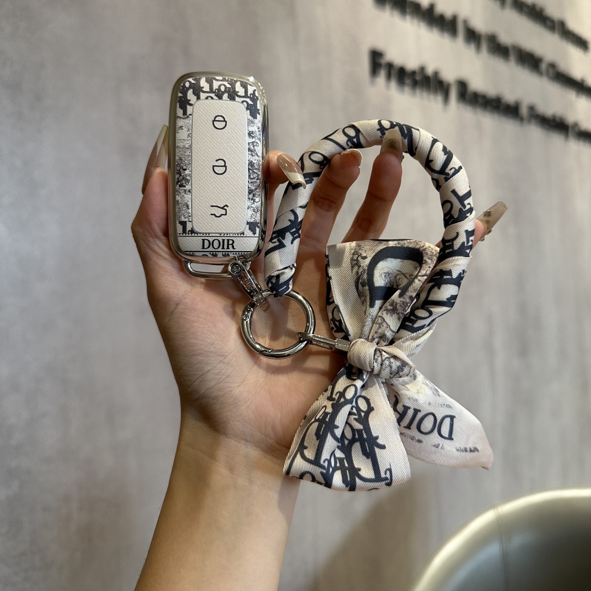 适用吉利银河L7钥匙套e5银河L6银河e8车emi新2025款星耀8星舰7扣