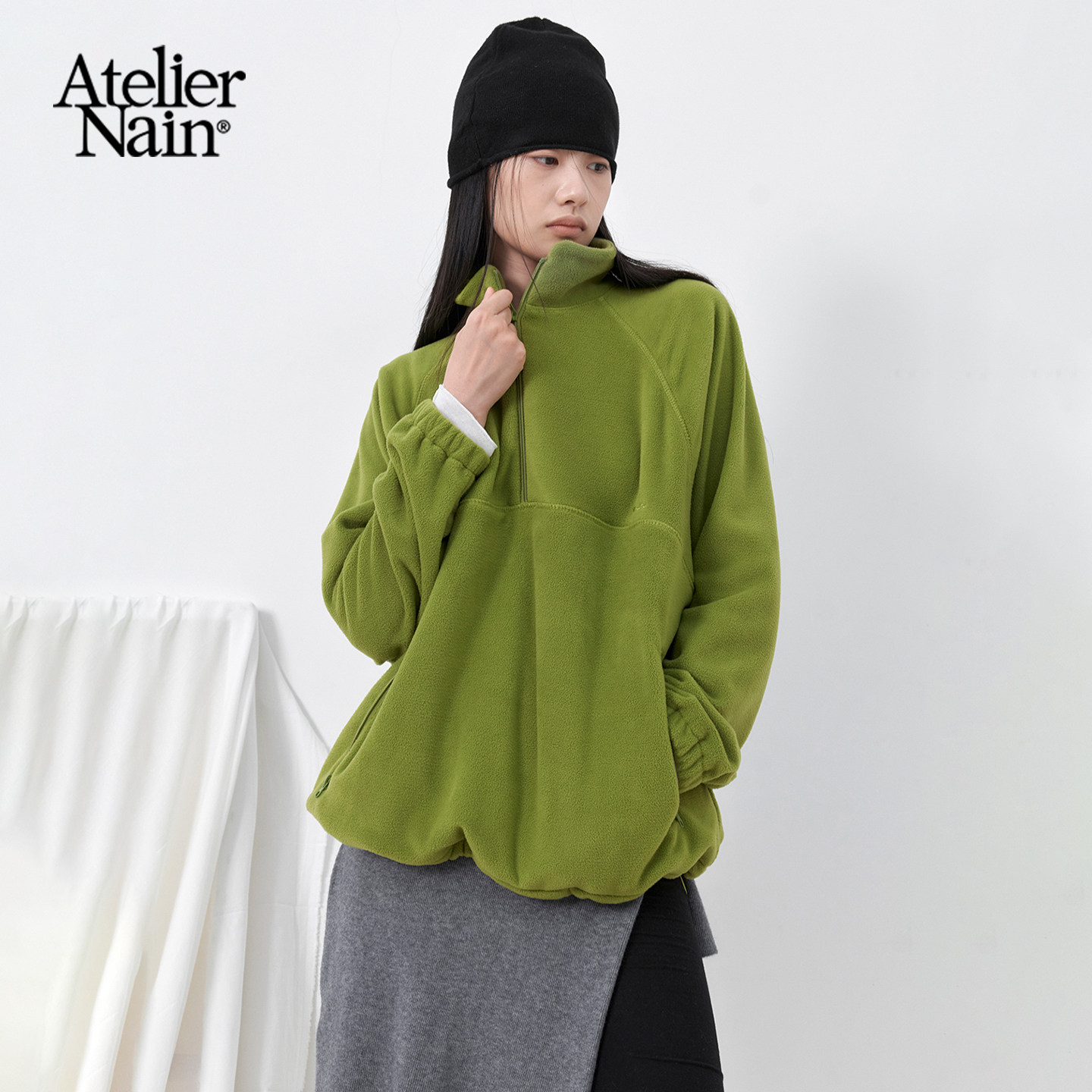 Atelier Nain2026年秋冬新款慵懒风半拉链卫衣女宽松立领保暖上衣