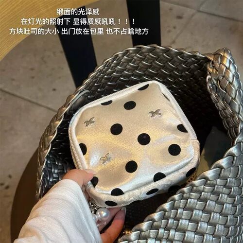 波点防水便携首饰分区收纳包