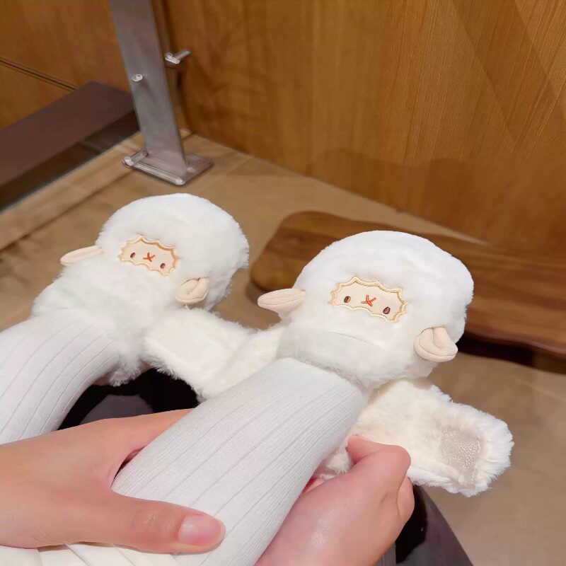 白色小羊婴儿步前鞋秋冬小月龄