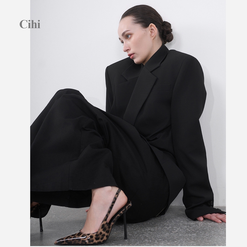 Cihi都市通勤职业装后尖头跟鞋