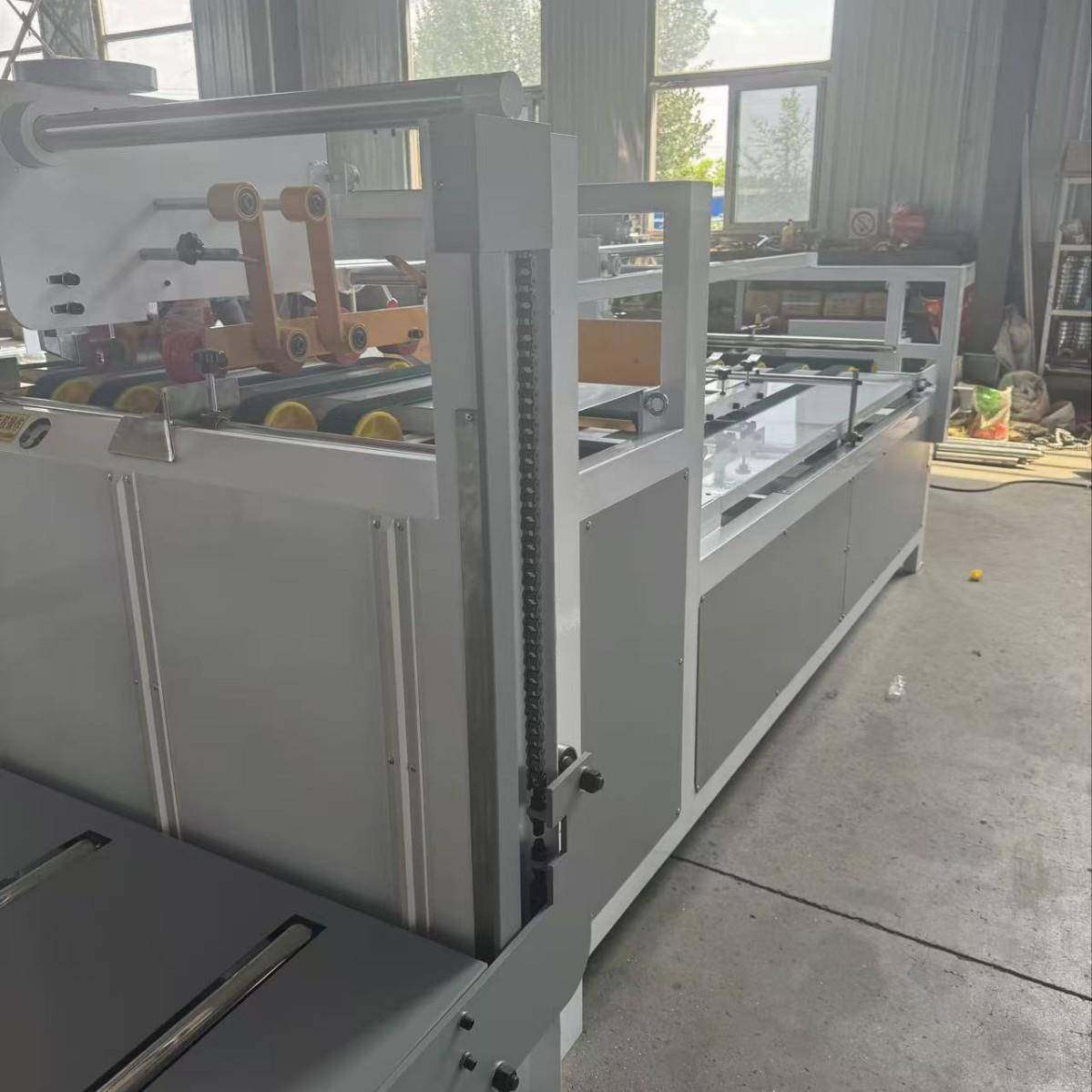 半自动压合粘箱机厂家供应纸箱机械设备半自动糊盒机小型半自动粘,包装,纸箱,淘宝优惠券,粉丝福利购,淘宝优惠卷