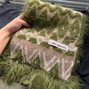 费尔岛风复古图腾绿色提花毛绒流苏围巾秋冬氛围感保暖护颈围脖女