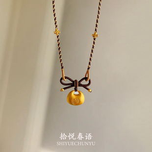 新中式 蝴蝶结金色小胖福编绳项链秋冬精致可爱轻奢新年吊坠毛衣链