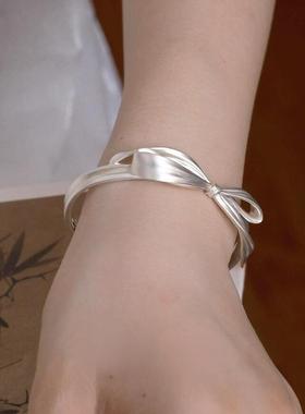 清冷感蝴蝶结手镯精致简约新中式