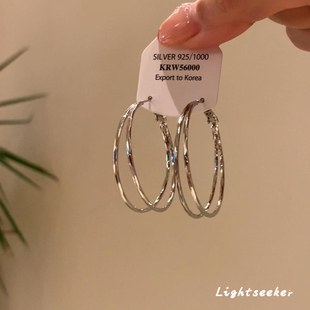 银色双层大圆圈耳环冷淡风简约百搭小众气质素圈显脸小夸张耳饰女