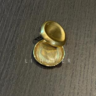 复古港风金色圆饼简约耳钉气质时尚 轻奢设计感精致独特耳饰耳环女