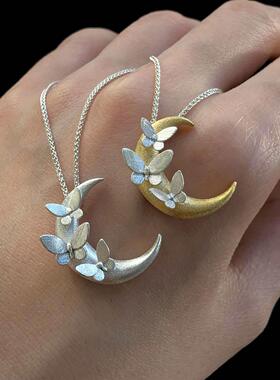 蝴蝶落月丨清冷感磨砂月牙毛衣链