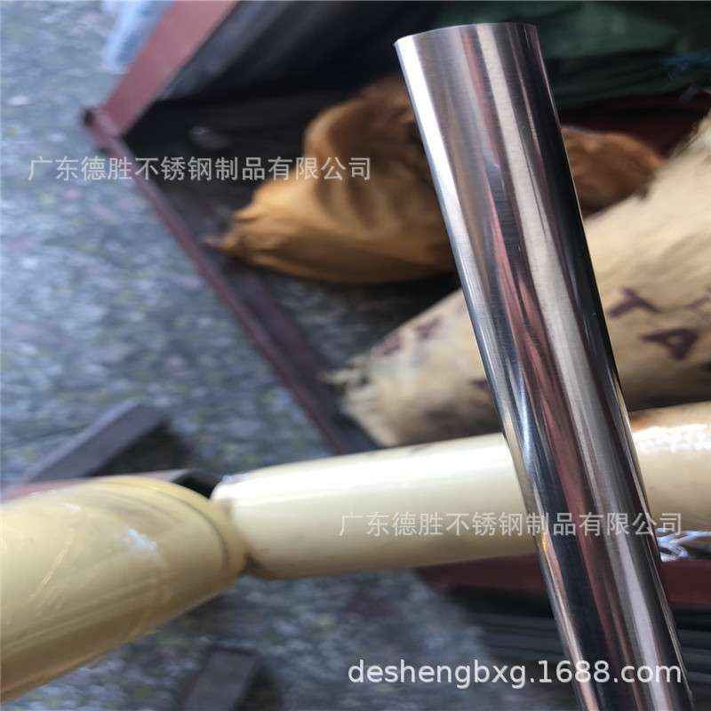 304不锈钢管毛细卫生空心装饰精密无缝抛光圆钢管外6 8 10 12mm