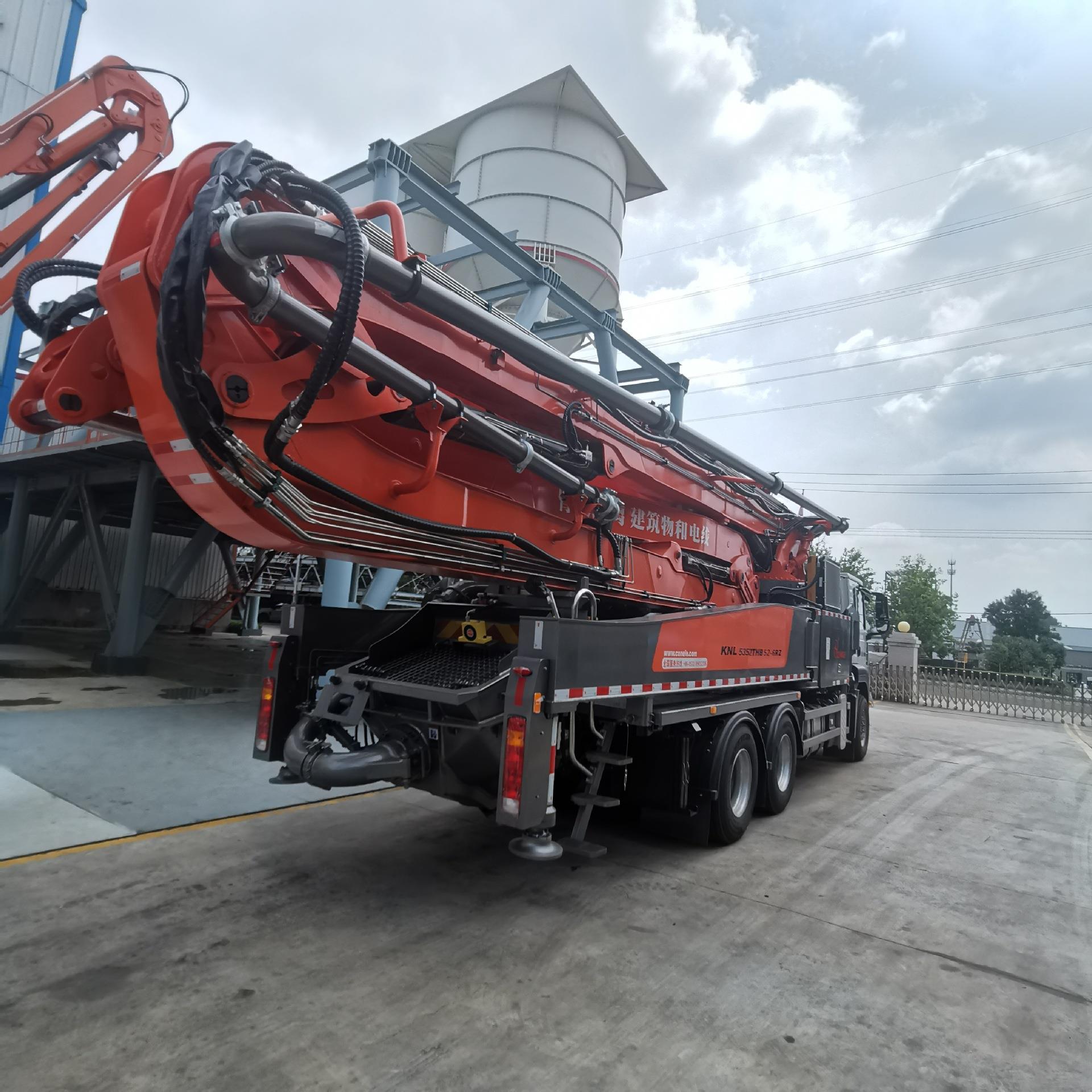 52米 56米泵车 混凝土臂架泵车 天泵车 汽车泵管道 乳化均质机