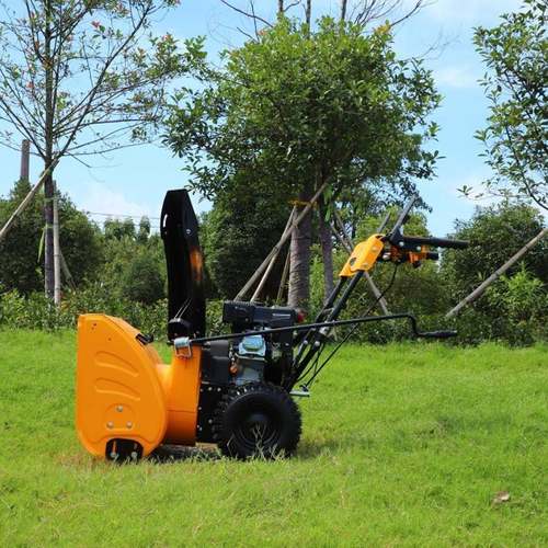 厂家直销经济型皮带式手扶扬雪机价格优惠