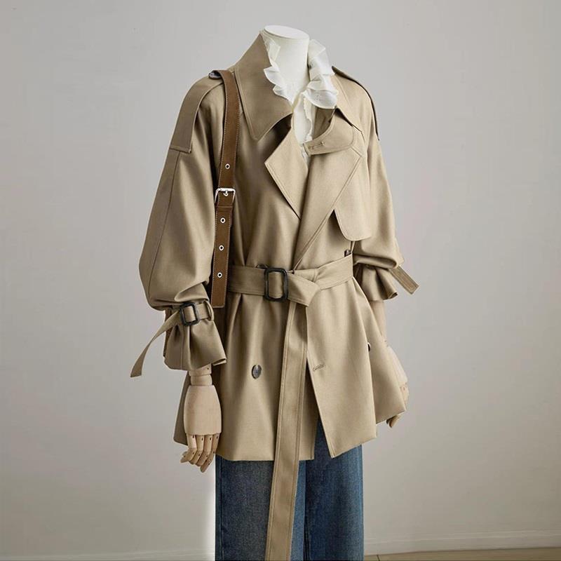 英伦风卡其色短款风衣女2025新款春秋季收腰小个子高级感爆款外套
