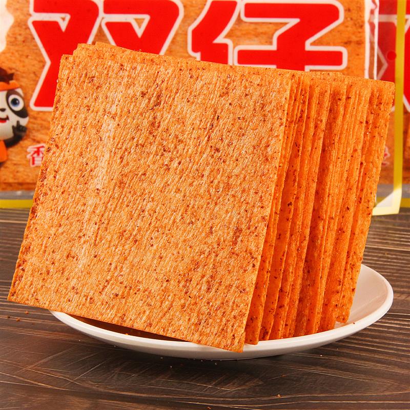 正宗香辣片辣条大辣片麻辣零食网红经典童年小吃特产怀旧辣片