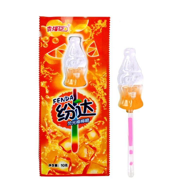 棒棒糖可乐味荧光棒棒糖网红夜光棒汽水味儿童发光棒糖果散装休闲