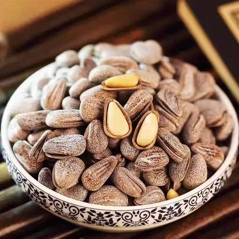 正宗椒盐松子级特特北手剥