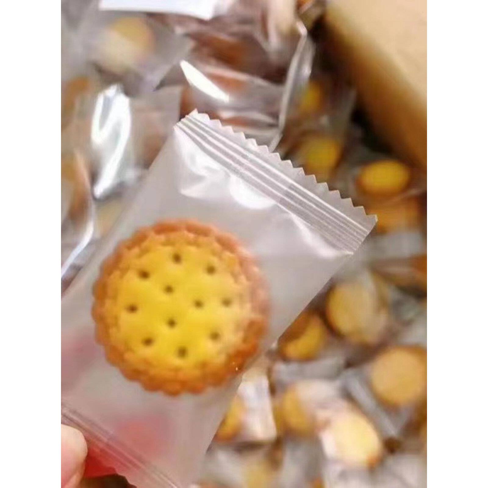 小小酥散装南乳小圆饼干日式小包装休闲雪花酥脆薄饼干零食椒盐散