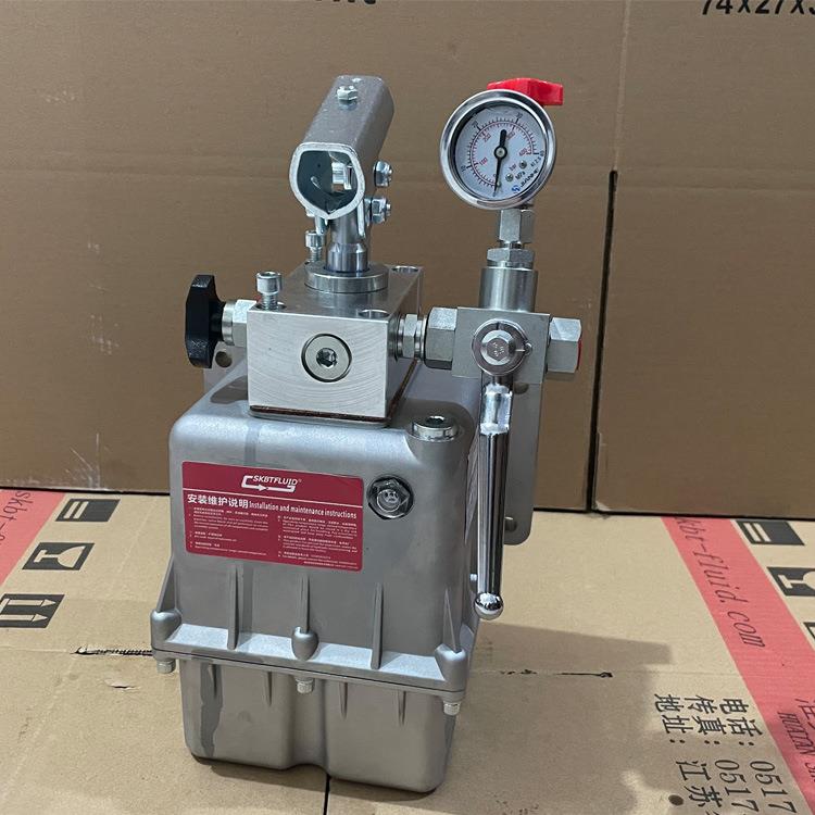 PMAL10SVM配铝合金油箱三通球阀压力表