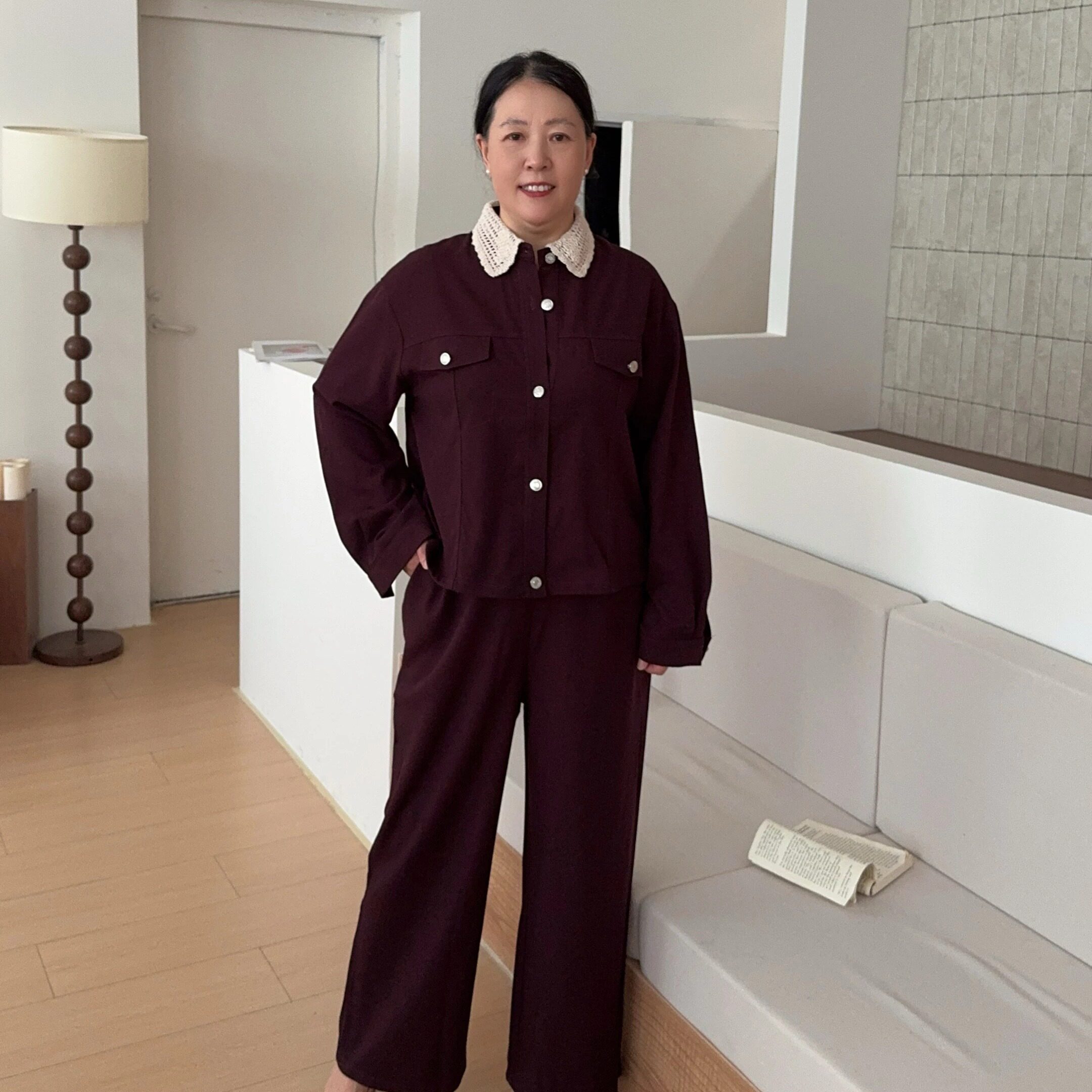 中年妈妈秋装时尚洋气显瘦翻领两件套女中老年宽松休闲运动服套装